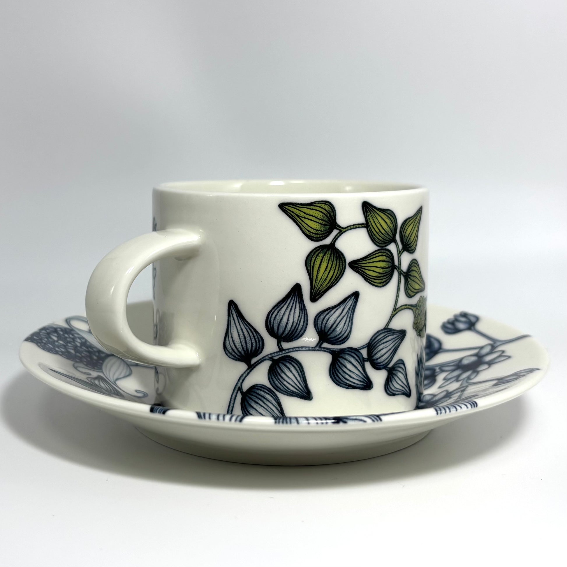 ARABIA Runo ティーカップ スプリングドロップ（アラビア/ルノ） 送料