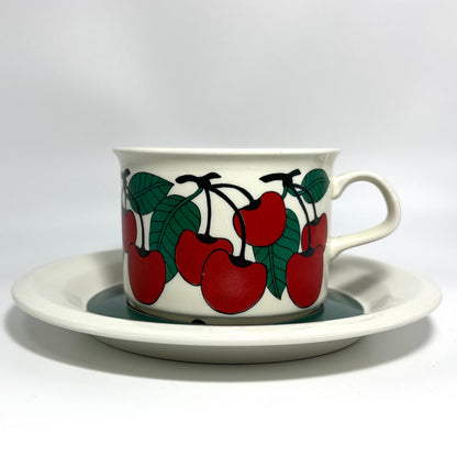ARABIA Kirsikka ティーカップ＆ソーサー C&S （アラビア/キルシッカ） ①