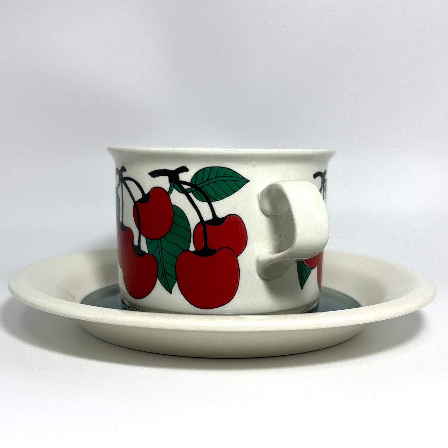 ARABIA Kirsikka ティーカップ＆ソーサー C&S （アラビア/キルシッカ） ④