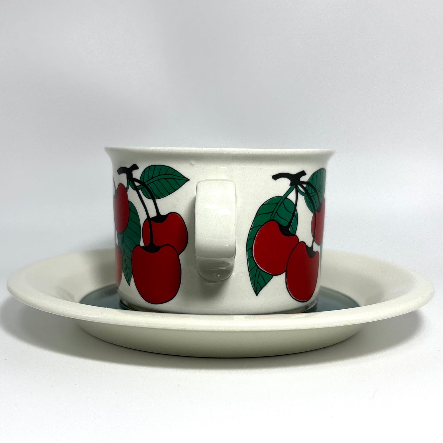 ARABIA Kirsikka ティーカップ＆ソーサー C&S （アラビア/キルシッカ） ④