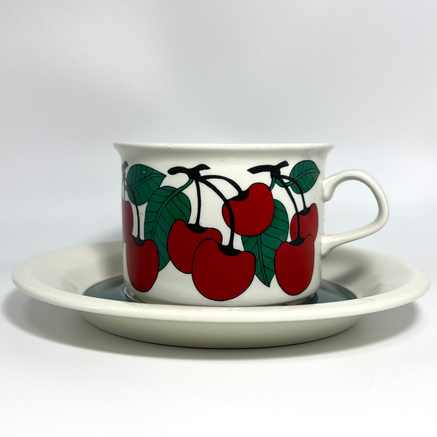 ARABIA Kirsikka ティーカップ＆ソーサー C&S （アラビア/キルシッカ） ④
