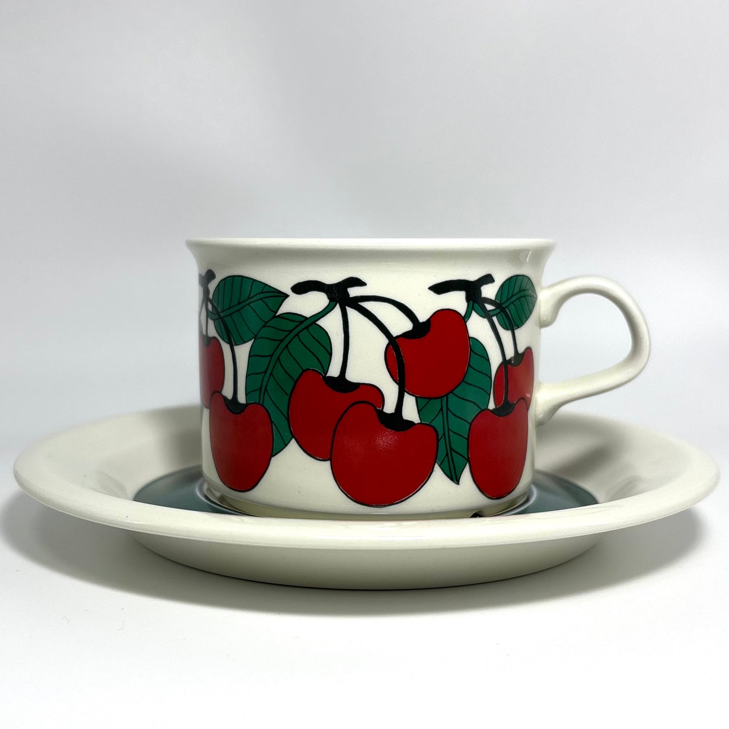 ARABIA Kirsikka ティーカップ＆ソーサー C&S （アラビア/キルシッカ） ⑤