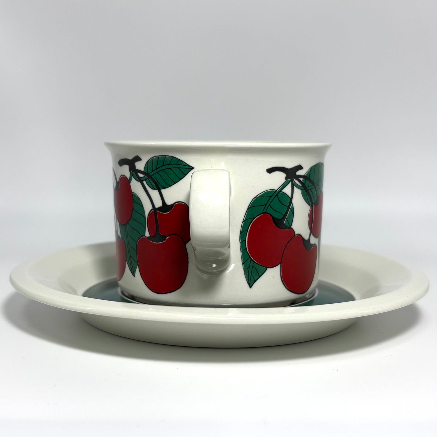 ARABIA Kirsikka ティーカップ＆ソーサー C&S （アラビア/キルシッカ） ②