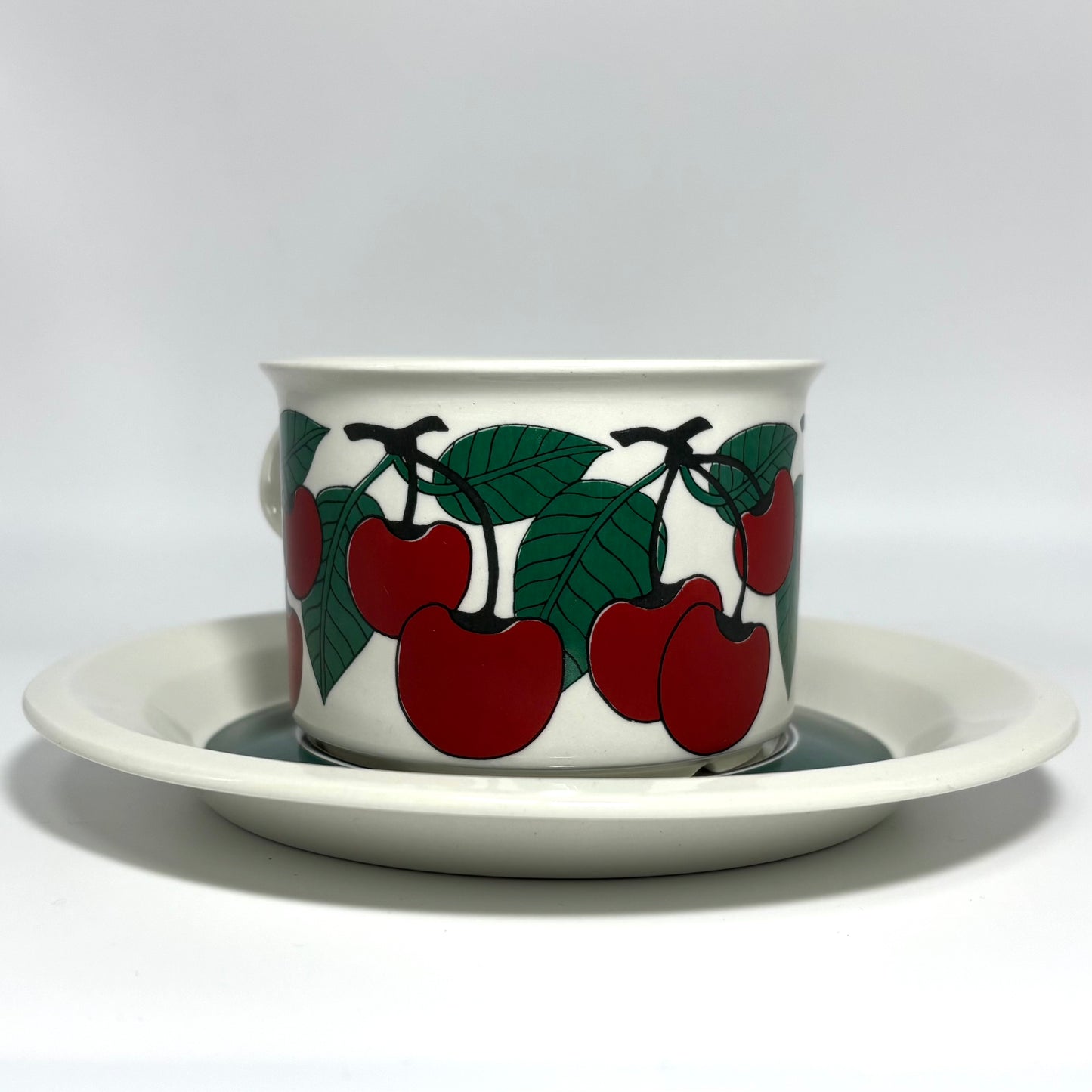 ARABIA Kirsikka ティーカップ＆ソーサー C&S （アラビア/キルシッカ） ②