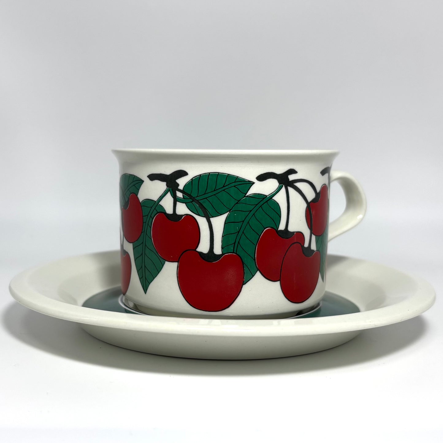 ARABIA Kirsikka ティーカップ＆ソーサー C&S （アラビア/キルシッカ） ②